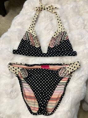 Betsey Johnson Black & Cream Polka Dot Bikini Top